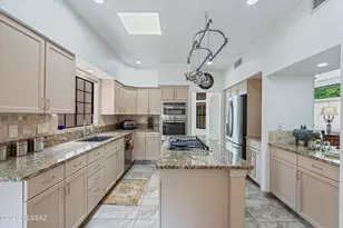 5620 E Binghampton Dr, Tucson, AZ 85712 - Photo 5