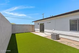 620 E Lester St, Tucson, AZ 85705 - Photo 17
