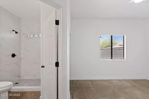 620 E Lester St, Tucson, AZ 85705 - Photo 11