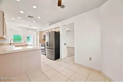 1600 W Vuelta Salvatierra, Green Valley, AZ 85622 - Photo 31
