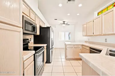 1600 W Vuelta Salvatierra, Green Valley, AZ 85622 - Photo 25