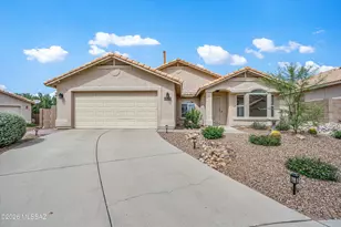 10226 E Buffaloberry Loop, Tucson, AZ 85748 - Photo 3