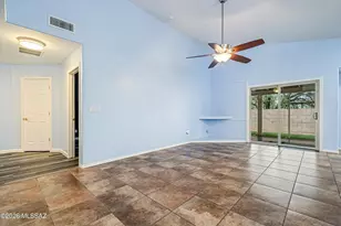 10226 E Buffaloberry Loop, Tucson, AZ 85748 - Photo 13