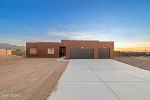 1132 N Range Rider Pl, Vail, AZ 85641 - Photo 13