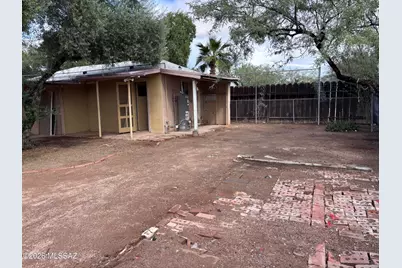 3908 E Fraedrich Drive, Tucson, AZ 85712 - Photo 17