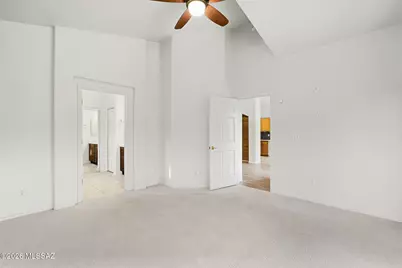 12114 N Jarren Canyon Way, Oro Valley, AZ 85755 - Photo 13