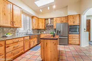 5323 N Fairway Heights Dr, Tucson, AZ 85749 - Photo 19