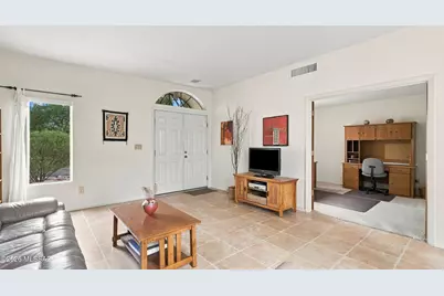 3313 N Glen Creek Drive, Tucson, AZ 85712 - Photo 5
