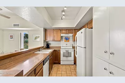 3313 N Glen Creek Drive, Tucson, AZ 85712 - Photo 13