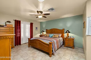 3944 W Wild Life Dr, Tucson, AZ 85745 - Photo 17