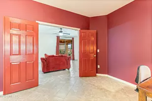 38946 S Running Roses Ln, Tucson, AZ 85739 - Photo 5