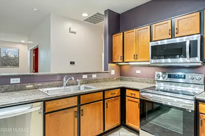 38946 S Running Roses Lane, Tucson, AZ 85739 - Photo 13