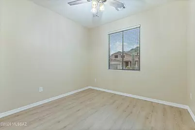 38946 S Running Roses Lane, Tucson, AZ 85739 - Photo 23