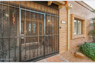 1901 W Via Del Picamaderos, Green Valley, AZ 85622 - Photo 17