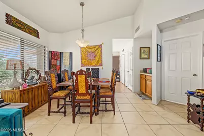 200 E Ridgeland Street, Oro Valley, AZ 85737 - Photo 9