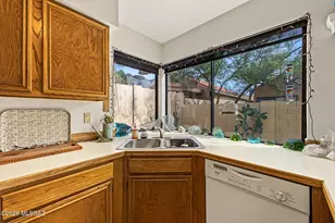 200 E Ridgeland St, Oro Valley, AZ 85737 - Photo 13