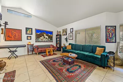 200 E Ridgeland Street, Oro Valley, AZ 85737 - Photo 7