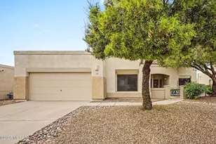 11701 N Pyramid Point Dr, Oro Valley, AZ 85737 - Photo 1