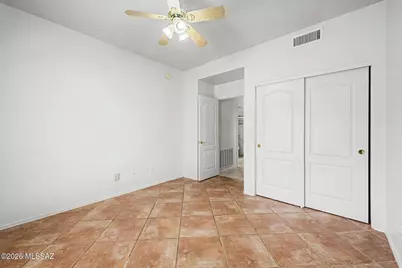 11701 N Pyramid Point Drive, Oro Valley, AZ 85737 - Photo 27