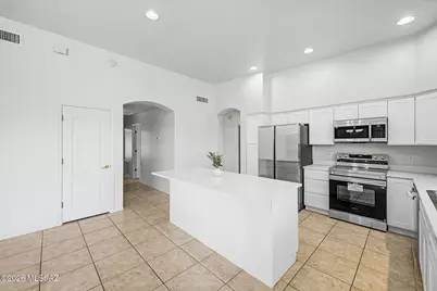 11701 N Pyramid Point Drive, Oro Valley, AZ 85737 - Photo 15