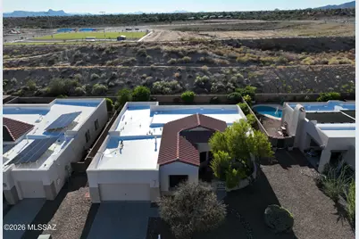 11701 N Pyramid Point Drive, Oro Valley, AZ 85737 - Photo 37