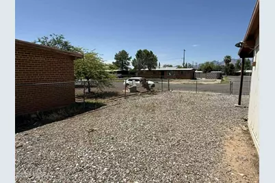 5034 E 24th Street, Tucson, AZ 85711 - Photo 5
