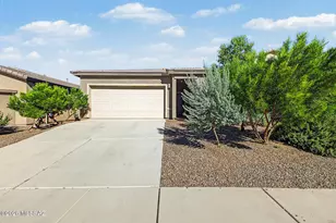 7849 S Sugarbend Dr, Tucson, AZ 85757 - Photo 5