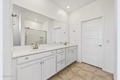 7849 S Sugarbend Drive, Tucson, AZ 85757 - Photo 21
