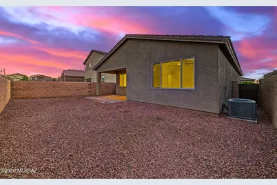 7849 S Sugarbend Drive, Tucson, AZ 85757 - Photo 37