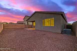 7849 S Sugarbend Dr, Tucson, AZ 85757 - Photo 37