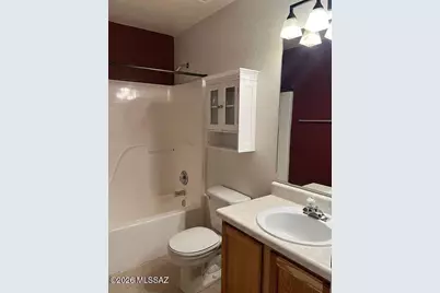 9375 E Yogo Sapphire Lane, Tucson, AZ 85747 - Photo 11