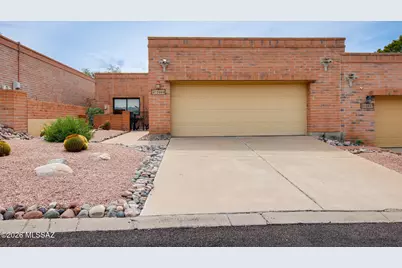 2009 W Misty Hollow Lane, Tucson, AZ 85704 - Photo 1
