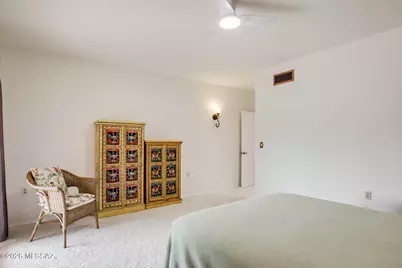 2009 W Misty Hollow Lane, Tucson, AZ 85704 - Photo 11