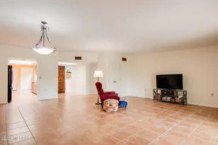 2009 W Misty Hollow Ln, Tucson, AZ 85704 - Photo 25