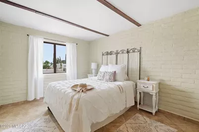 942 S Abrego Drive, Green Valley, AZ 85614 - Photo 11