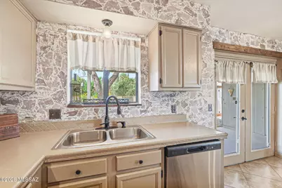942 S Abrego Drive, Green Valley, AZ 85614 - Photo 7
