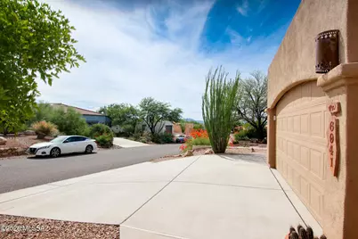 6041 W Ten Star Drive, Tucson, AZ 85713 - Photo 45