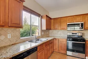 6041 W 10 Star Dr, Tucson, AZ 85713 - Photo 7