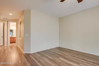 6041 W Ten Star Drive, Tucson, AZ 85713 - Photo 11