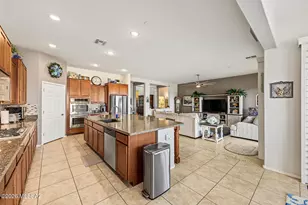 13216 W Tiger Aloe Pl, Tucson, AZ 85743 - Photo 17