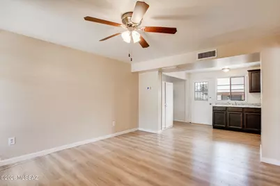403 S Paseo Tierra #C, Green Valley, AZ 85614 - Photo 23