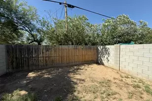 1518 E Hedrick Dr, Tucson, AZ 85719 - Photo 23