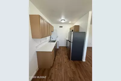 1518 E Hedrick Drive #M, Tucson, AZ 85719 - Photo 9