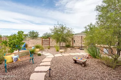 11981 N Silver Village Place, Oro Valley, AZ 85737 - Photo 29
