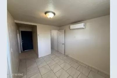 365 W 33rd Street #A, Tucson, AZ 85713 - Photo 13