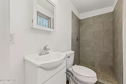 942 W Connecticut Drive, Tucson, AZ 85706 - Photo 11