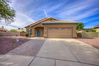 9061 N Running Bear Place, Tucson, AZ 85743 - Photo 3