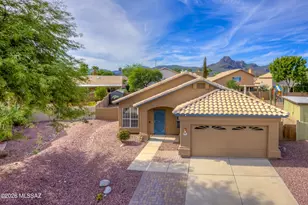 9061 N Running Bear Pl, Tucson, AZ 85743 - Photo 1