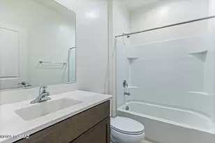 11296 S Weismann Dr, Vail, AZ 85641 - Photo 11