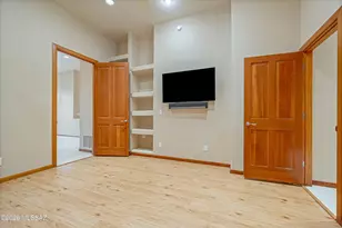 6882 E Desert Wind Ct, Tucson, AZ 85750 - Photo 25